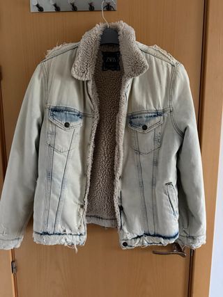 Cazadora Zara Denim "Full Distressed" - Borrego -