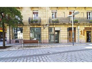 Local comercial en venta en Centro - Mendibil - Santiago en Irun