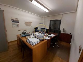Oficina en venta en Centro Ciudad en León