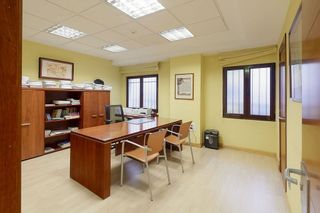 Oficina en venta en Centro en Gijón