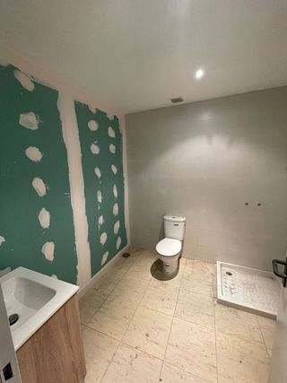 Local comercial en venta en Villarejo de Salvanés