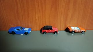 3 Coches Hot Wheels - 1,5 euro pieza