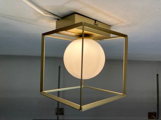 Lampada parete cubo oro con vetro