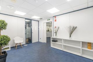 Oficina en alquiler en Ensanche - Diputación en Alicante