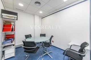 Oficina en alquiler en Ensanche - Diputación en Alicante