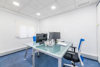 Oficina en alquiler en Ensanche - Diputación en Alicante