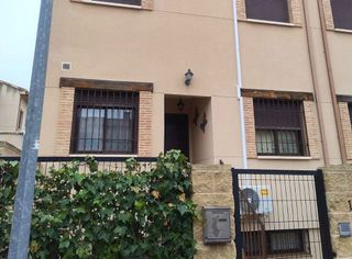 Chalet en venta en Miguelturra