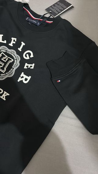 Sudadera Tommy Hilfiger Negra Talla M