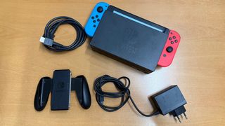 Nintendo Switch impecable + 256 SD