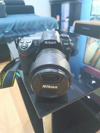 Cámara Nikon D200 Negra