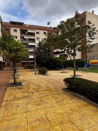 Local comercial en venta en Riba-roja de Túria