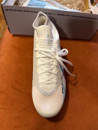 Botas de fútbol Nike Zoom Número 40, 25 cm