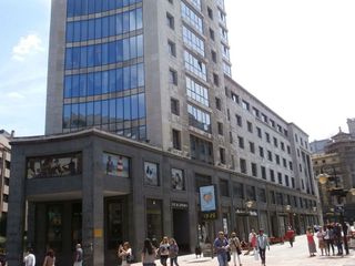 Oficina en venta en Zona Teatro Campoamor en Oviedo