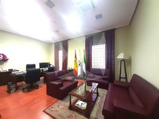 Local comercial en venta en La Estación en Badajoz