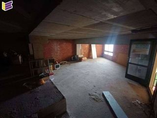 Local comercial en venta en Silleda