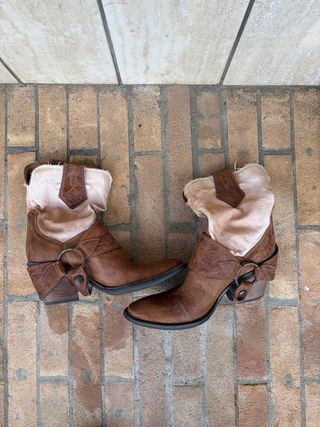 Stivali Janet & Janet pelle marrone