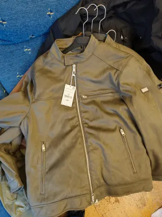 Cazadora hombre verde oliva