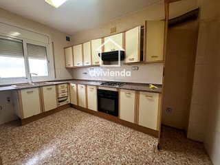 Casa adosada en venta en Santa Perpètua de Mogoda