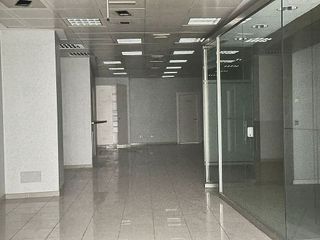 Local comercial en alquiler en La Villa - Bazuelo en Mieres