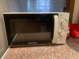 Microondas Orbegozo Blanco