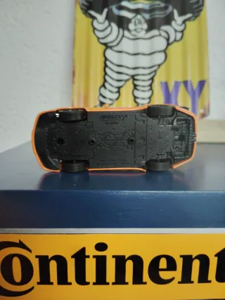 Porsche 911 GT3 RS Welly Naranja