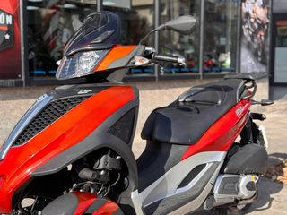 PIAGGIO MP3 300 YOURBAN