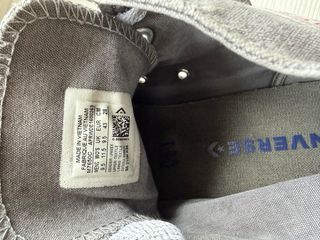 Converse Edición Limitada Gris