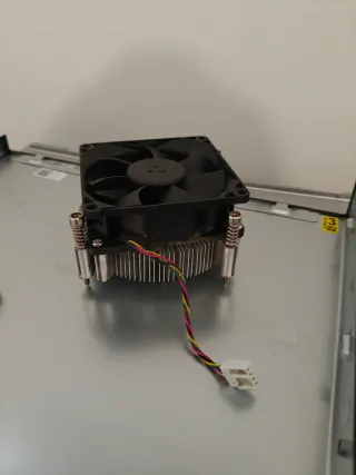 Procesador Intel Core i3-8100 3.60GHz