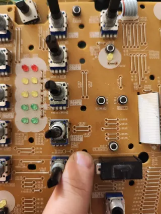 Reparación Controladora Pioneer DDJ-400