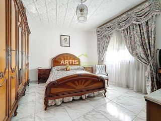 Casa adosada en venta en Puente Genil