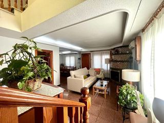 Chalet en venta en Jubalcoi en Elche