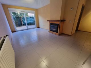 Casa adosada en venta en Marchamalo