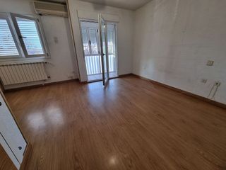 Casa adosada en venta en Marchamalo