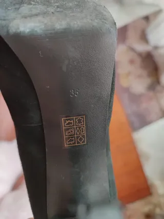 Scarpe donna décolleté Guess Nere