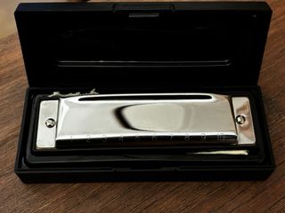 Armonica cromatica con custodia