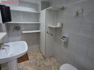 Local comercial en venta en Zona Pueblo en Guardamar del Segura