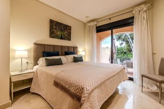 Piso en venta en Puerto Banús en Marbella