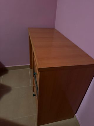 Escritorio 3 cajones madera y teal