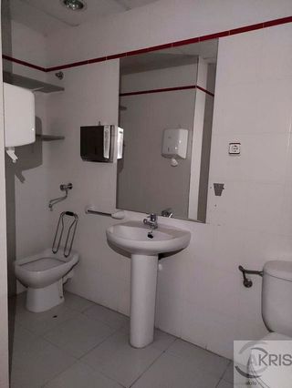 Local comercial en venta en Palomarejos en Toledo