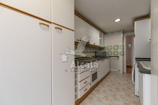 Piso en venta en Pryconsa - Poligono Europa en Alcalá de Henares