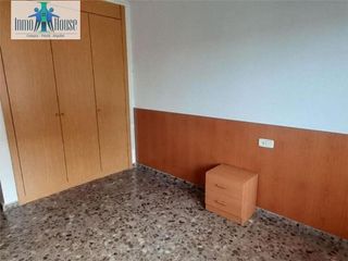 Piso en venta en Santa Cruz - Industria - Polígono Campollano en Albacete