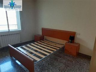 Piso en venta en Santa Cruz - Industria - Polígono Campollano en Albacete