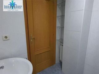 Piso en venta en Santa Cruz - Industria - Polígono Campollano en Albacete