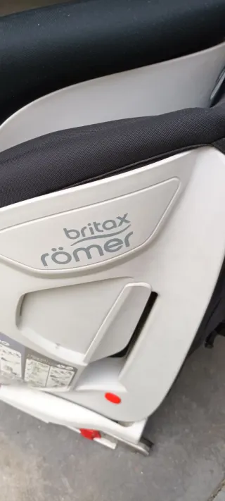 Silla coche Britax Römer negra