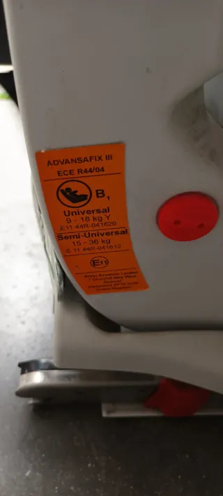 Silla coche Britax Römer negra