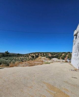 Terreno en venta en Cabra