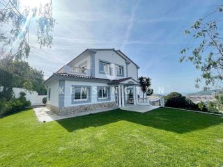 Chalet en venta en Roca Grossa - Serra Brava en Lloret de Mar