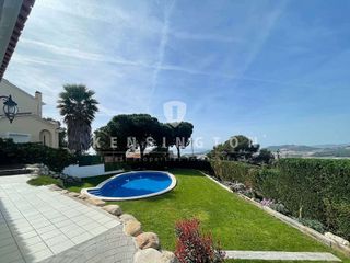 Chalet en venta en Roca Grossa - Serra Brava en Lloret de Mar