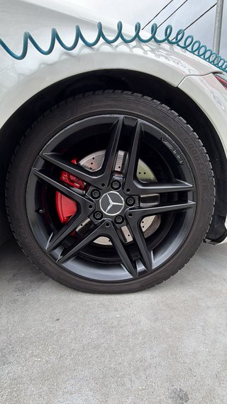 Llantas Mercedes 18 Pulgadas AMG NEUMATICOS 90%