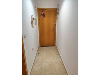 Piso en venta en Zona Piscinas en Burriana